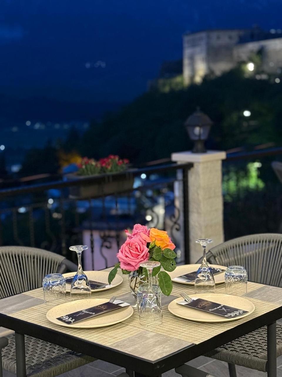 Castle Hotel Гирокастра Экстерьер фото